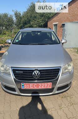 Універсал Volkswagen Passat 2009 в Полтаві