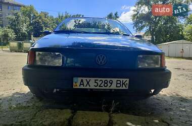 Седан Volkswagen Passat 1988 в Харькове