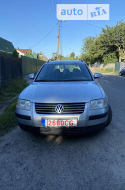 Універсал Volkswagen Passat 2004 в Полтаві