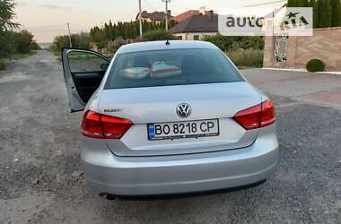 Седан Volkswagen Passat 2012 в Хмельницькому