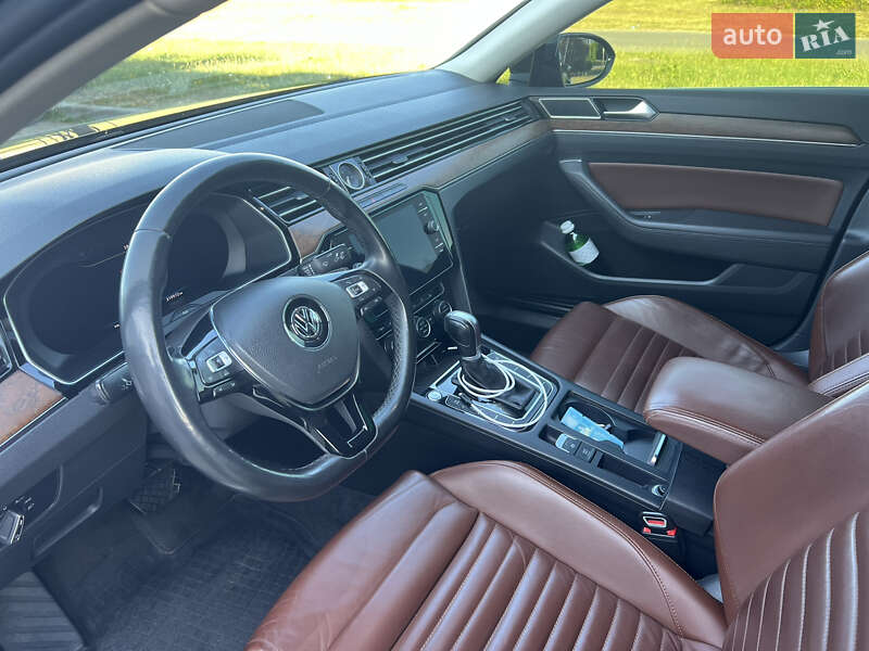 Седан Volkswagen Passat 2018 в Тячеві