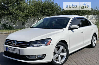 Седан Volkswagen Passat 2015 в Одесі