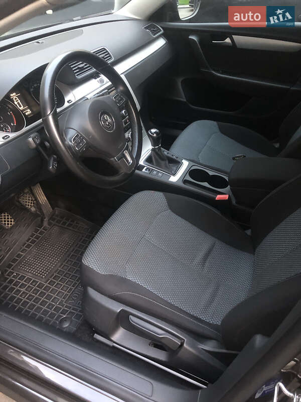 Универсал Volkswagen Passat 2014 в Львове
