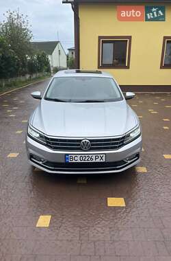 Седан Volkswagen Passat 2016 в 