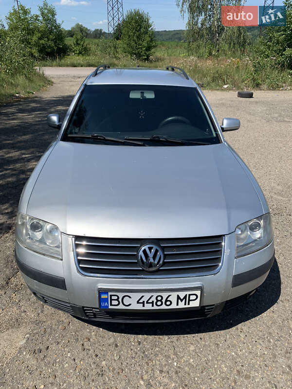 Универсал Volkswagen Passat 2001 в Новом Роздоле