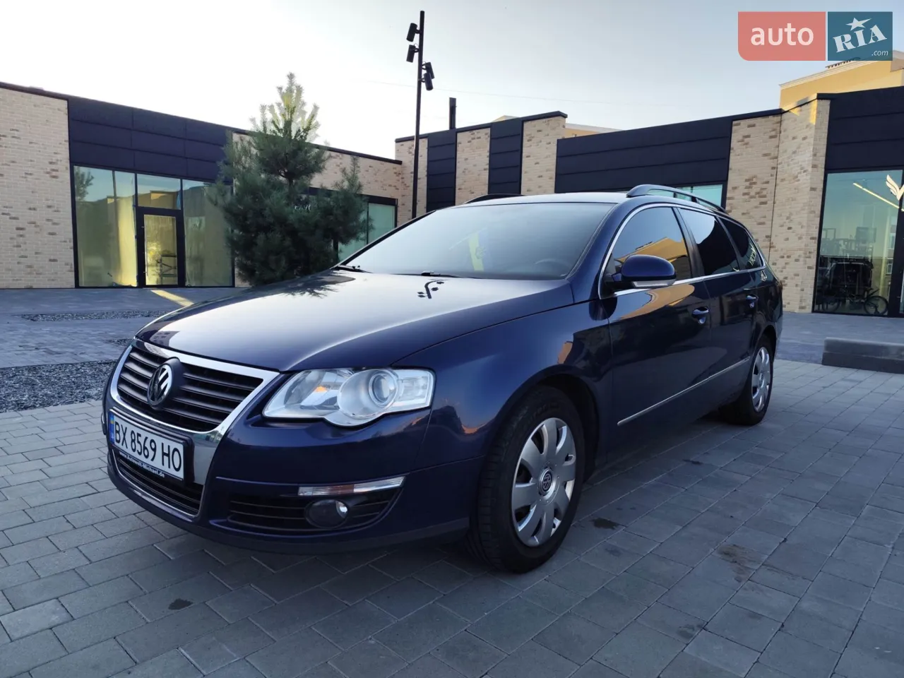 2010 Volkswagen Passat - мініатюра 27