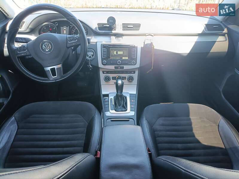 Универсал Volkswagen Passat 2014 в Виннице