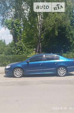 Седан Volkswagen Passat 2010 в Івано-Франківську