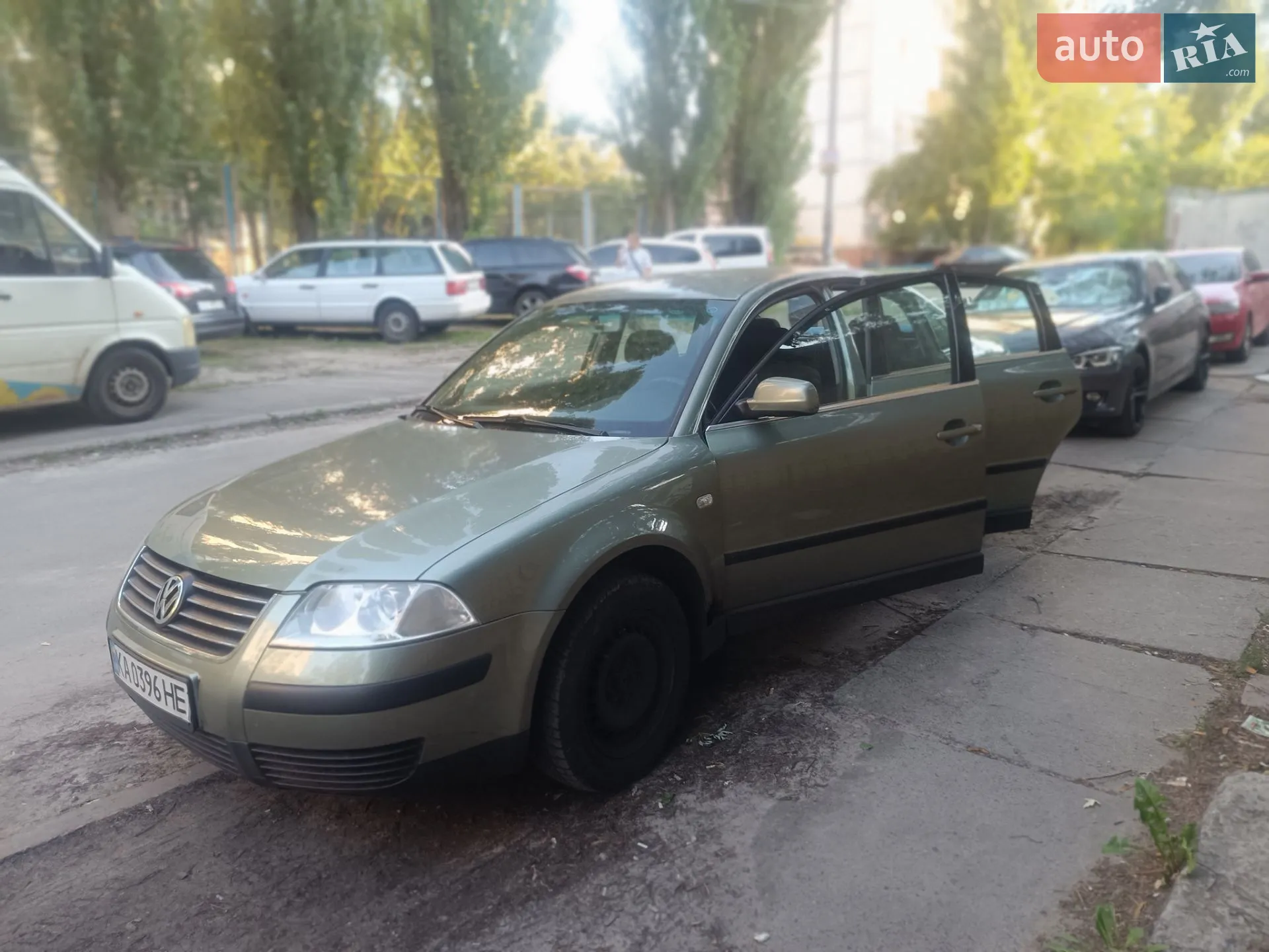 Volkswagen Passat 2001 VIN WVWZZZ3BZ2P062209 фото оголошення 4 з 8