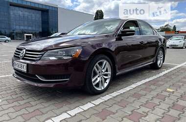 Седан Volkswagen Passat 2013 в Одесі