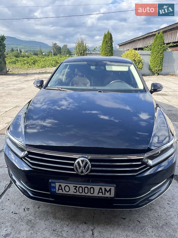 Седан Volkswagen Passat 2018 в Тячеві