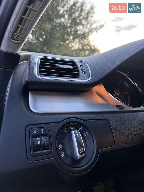 Універсал Volkswagen Passat 2014 в Горохові