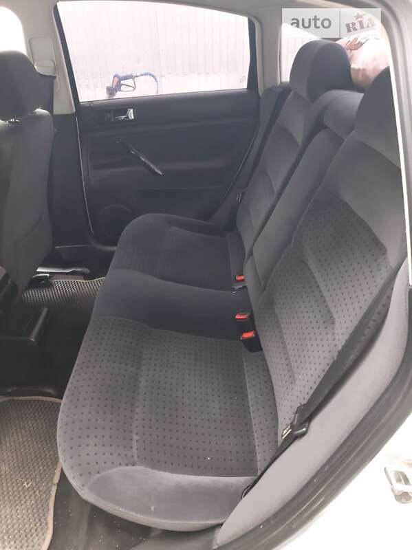 Седан Volkswagen Passat 1997 в Стрые фото 6 Седан Volkswagen Passat 1997 в Стрые