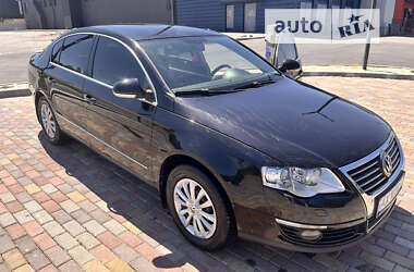 Седан Volkswagen Passat 2006 в Харкові