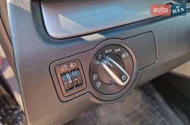 Универсал Volkswagen Passat 2012 в 