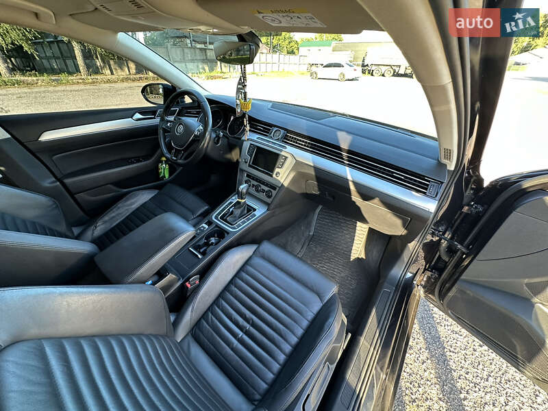 Універсал Volkswagen Passat 2016 в Пирятині