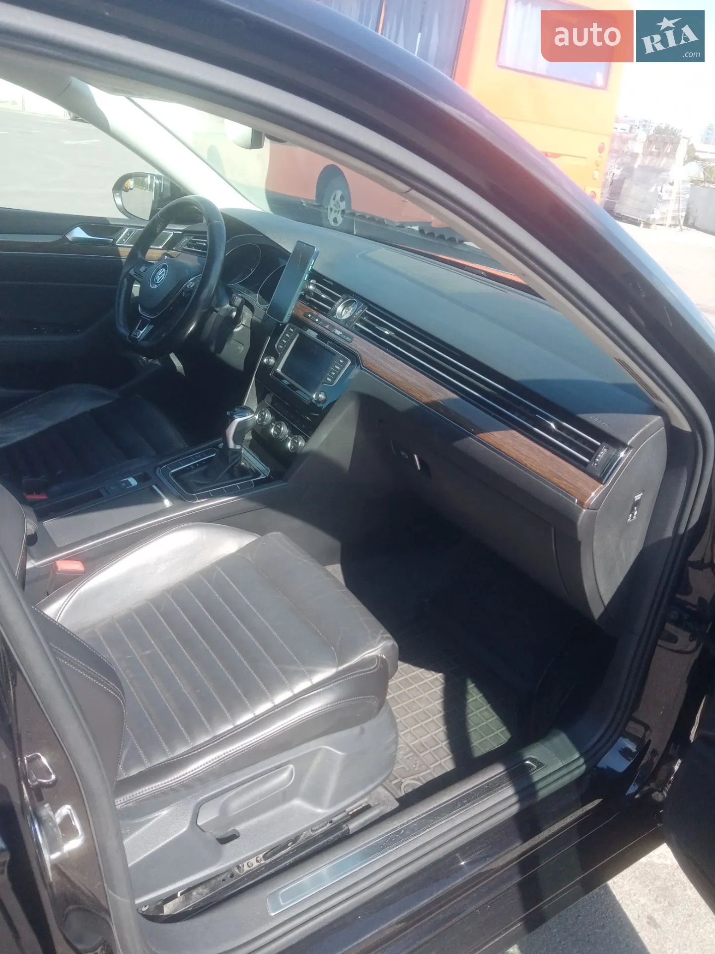 2015 Volkswagen Passat - мініатюра 9