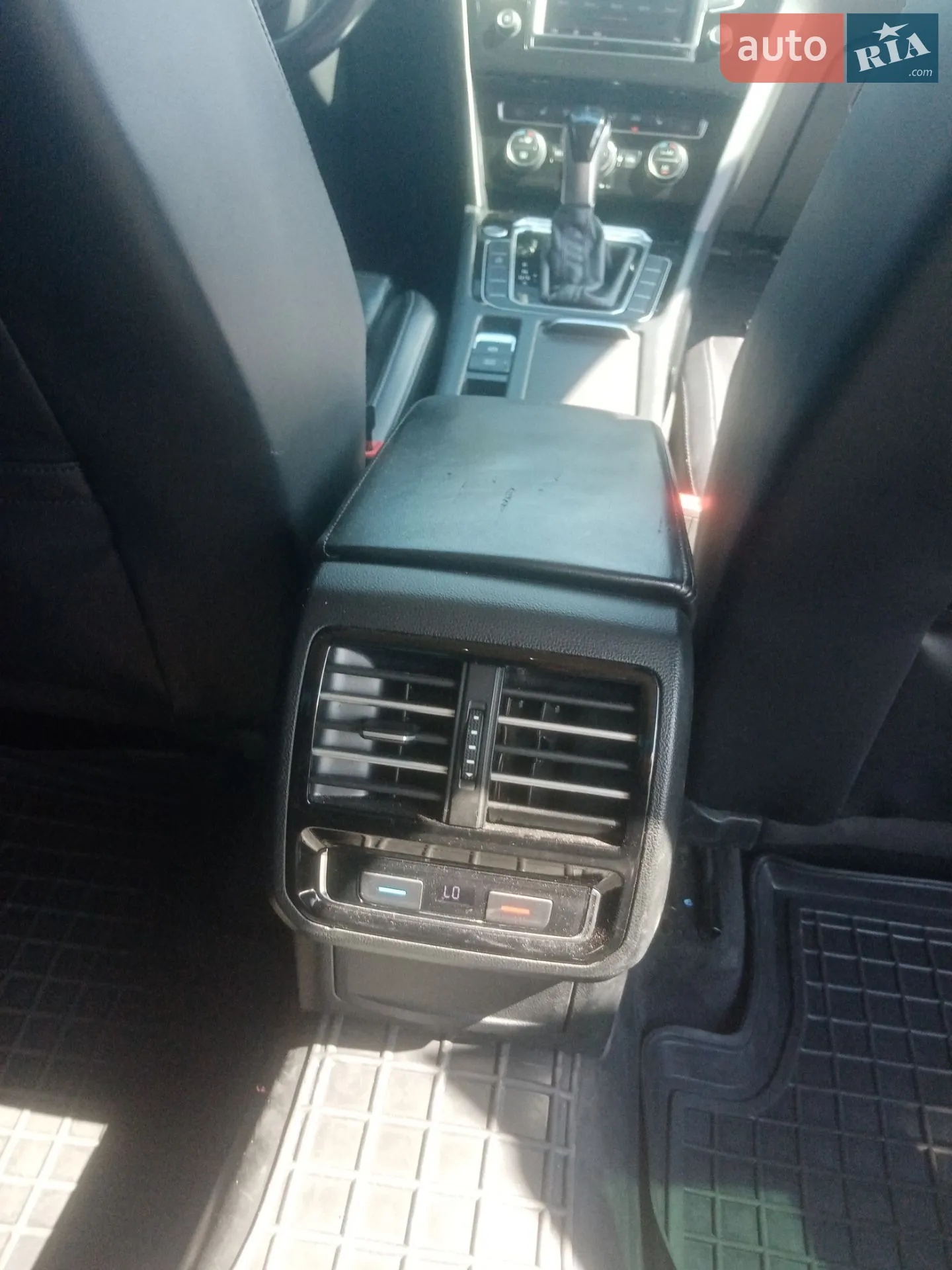 2015 Volkswagen Passat - мініатюра 11