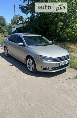 Седан Volkswagen Passat 2013 в Кривом Роге