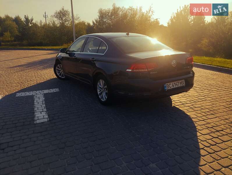 Седан Volkswagen Passat 2017 в Миколаєві
