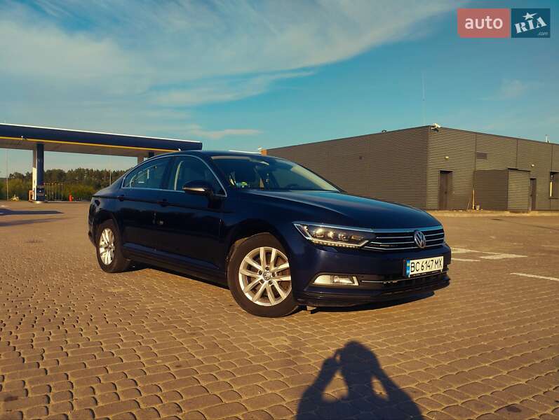 Седан Volkswagen Passat 2017 в Миколаєві