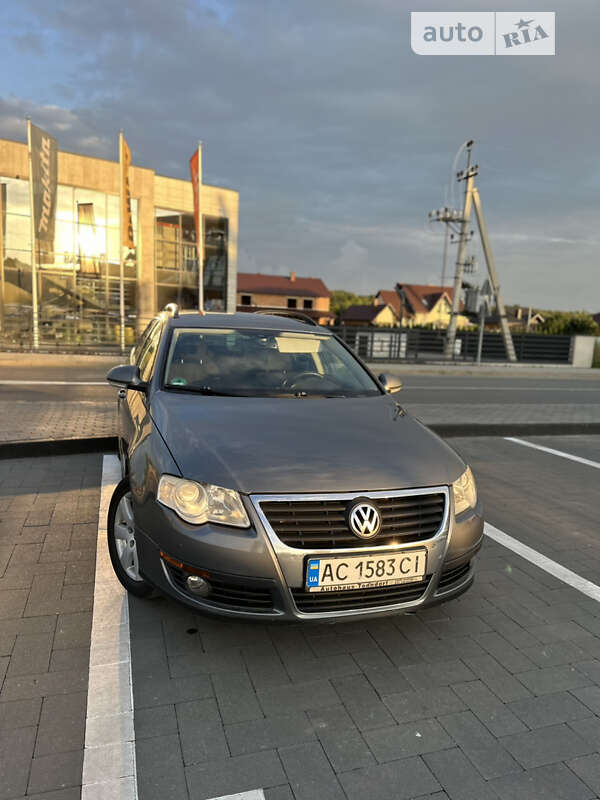 Универсал Volkswagen Passat 2008 в Луцке