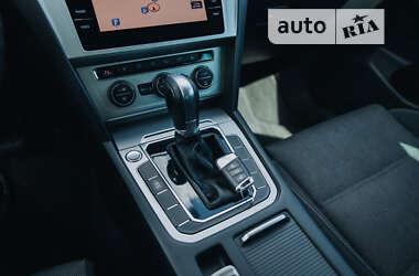 Универсал Volkswagen Passat 2017 в 