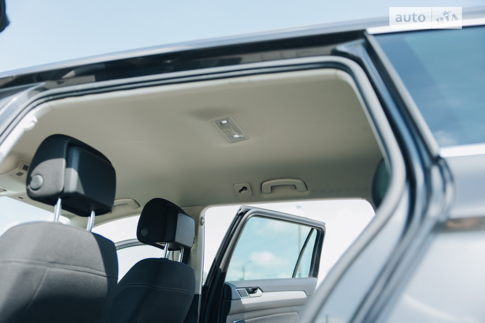 2017 Volkswagen Passat - мініатюра 45