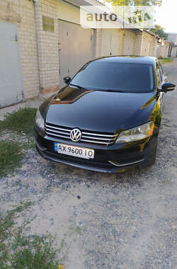 Седан Volkswagen Passat 2014 в Харькове