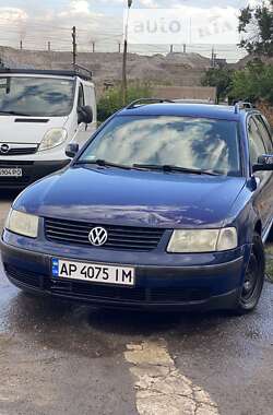 Універсал Volkswagen Passat 1997 в Запоріжжі