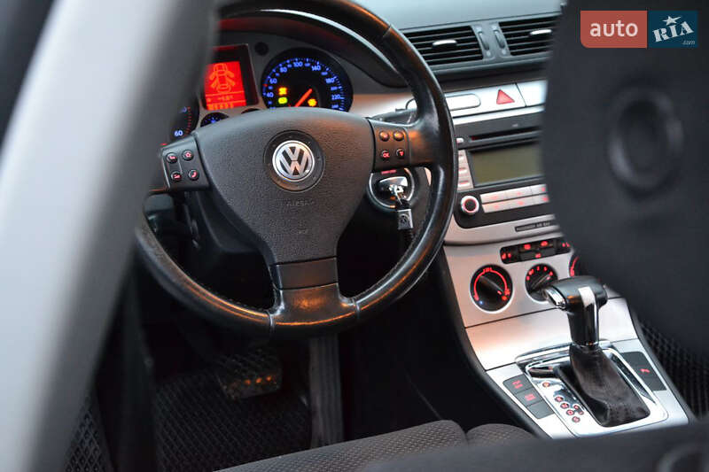 Универсал Volkswagen Passat 2007 в Ровно