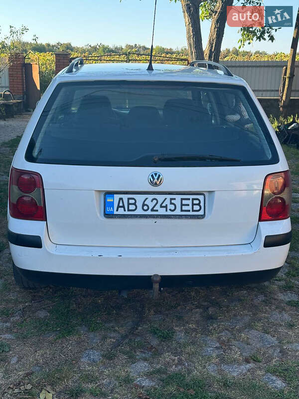 Універсал Volkswagen Passat 2001 в Тульчині