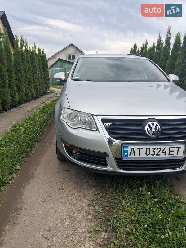 Универсал Volkswagen Passat 2009 в Калуше