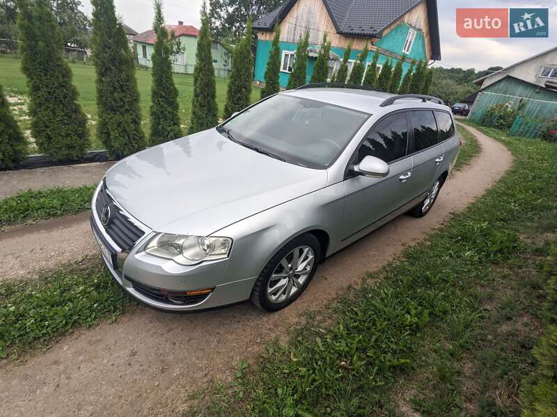 Универсал Volkswagen Passat 2009 в Калуше