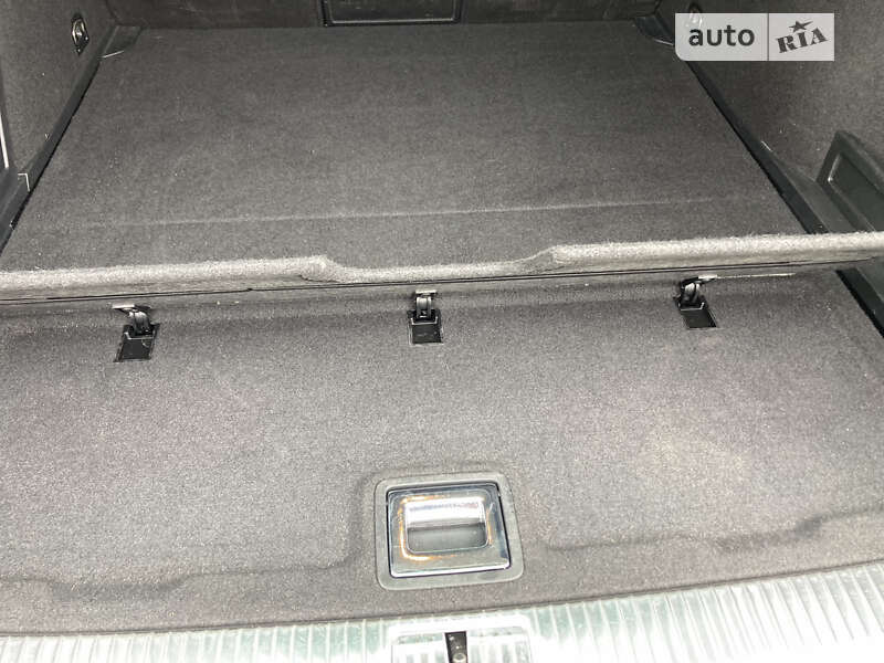 Универсал Volkswagen Passat 2017 в Львове