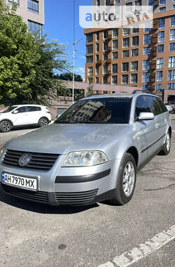 Универсал Volkswagen Passat 2002 в Днепре