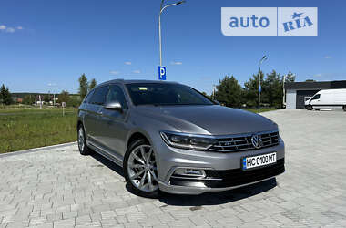 Универсал Volkswagen Passat 2017 в Львове