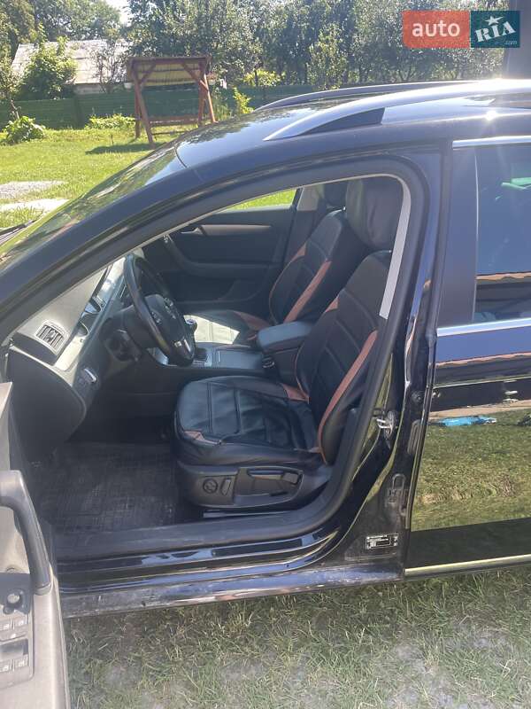 Универсал Volkswagen Passat 2011 в Радехове