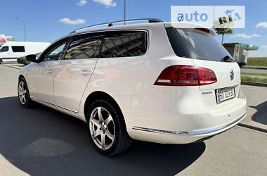 Универсал Volkswagen Passat 2011 в Тернополе