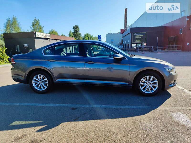 Седан Volkswagen Passat 2017 в Коцюбинском фото 10 Седан Volkswagen Passat 2017 в Коцюбинском