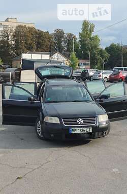 Універсал Volkswagen Passat 2001 в Житомирі