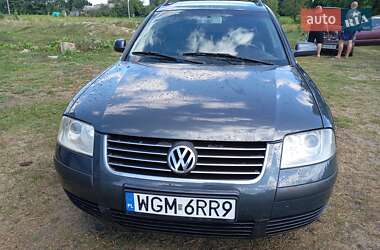 Універсал Volkswagen Passat 2001 в Вараші