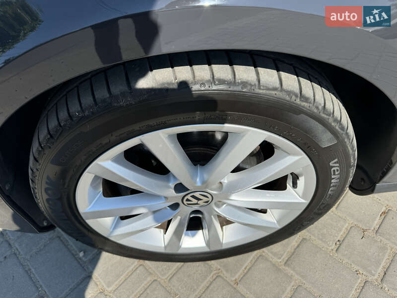 Універсал Volkswagen Passat 2013 в Балті