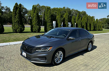 Седан Volkswagen Passat 2019 в Одессе