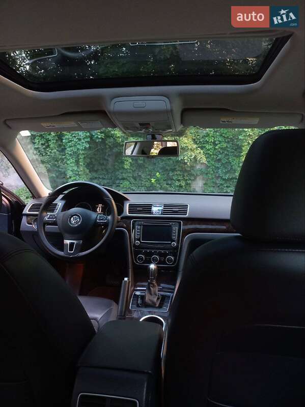 Седан Volkswagen Passat 2013 в Киеве фото 6 Седан Volkswagen Passat 2013 в Киеве