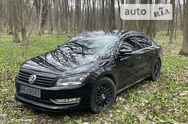 Седан Volkswagen Passat 2012 в Виннице