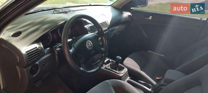 Універсал Volkswagen Passat 2005 в Христинівці