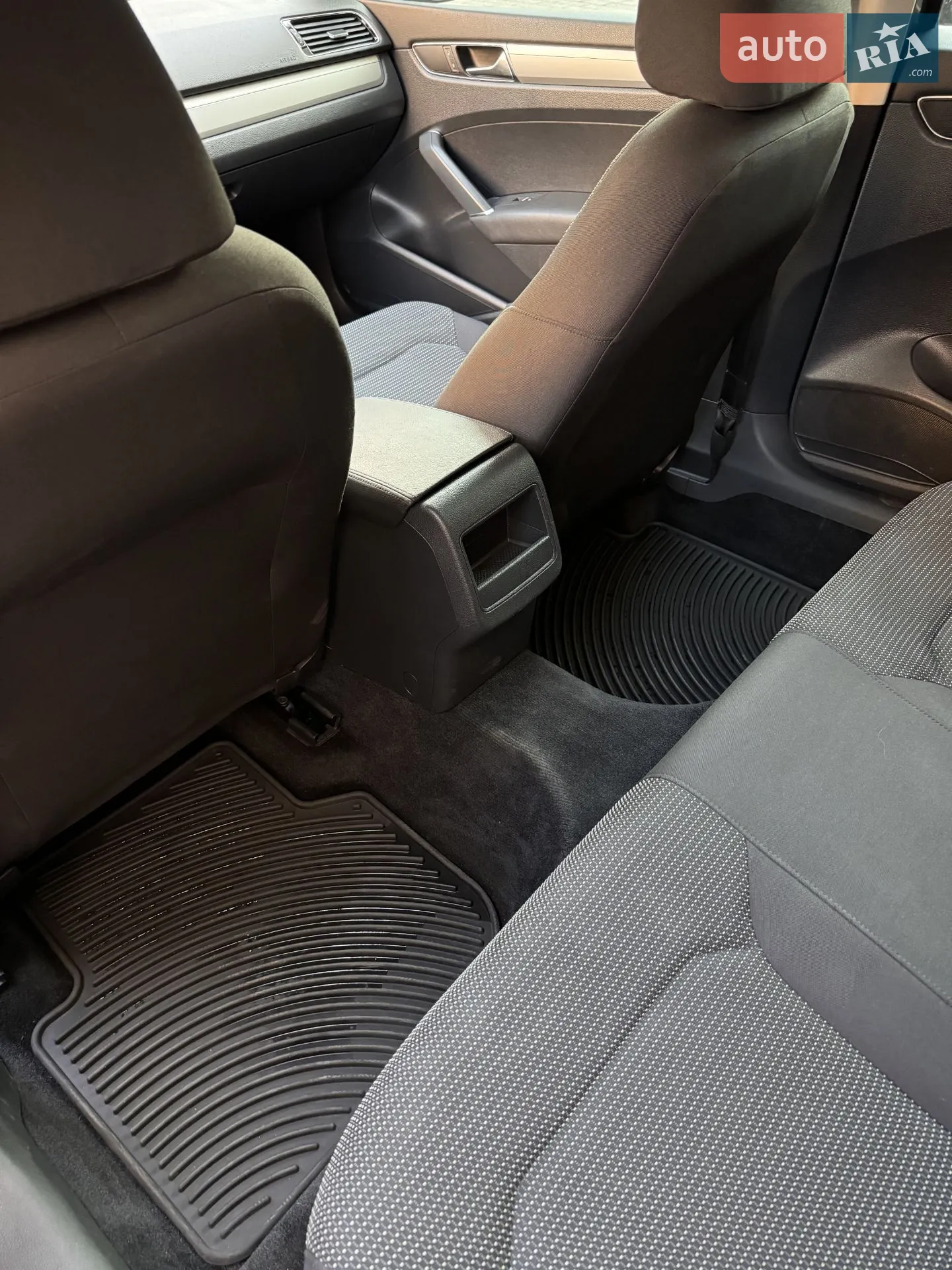 2016 Volkswagen Passat - мініатюра 10