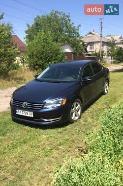 Седан Volkswagen Passat 2013 в 