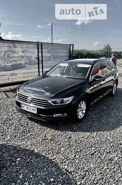 Універсал Volkswagen Passat 2015 в Стрию